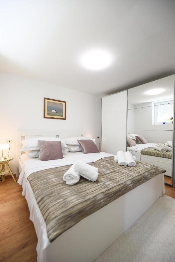 Ferienwohnung Apartman Maja Zadar Exterior foto