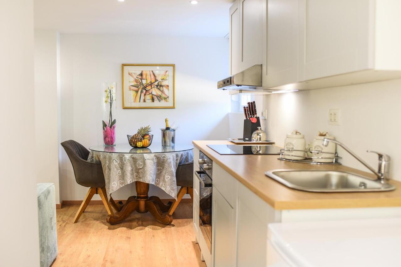 Ferienwohnung Apartman Maja Zadar Exterior foto